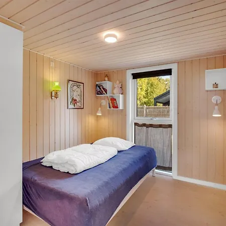 Arisa - 300m From The Sea By Interhome *